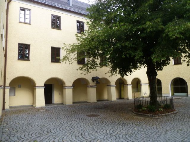 Schloss Neuhaus Sozialpädagogische Einrichtung