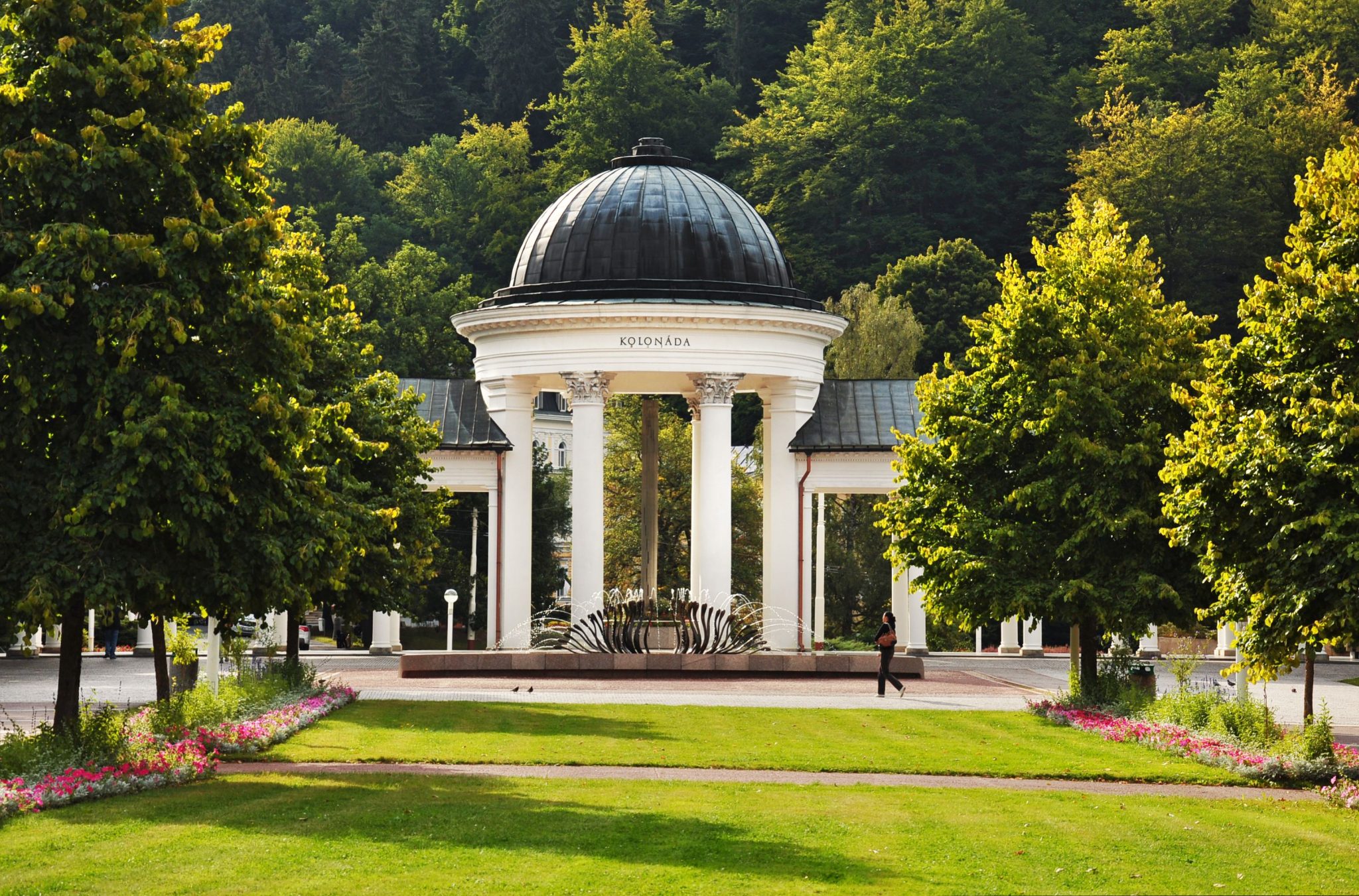 Marienbad_Kolonada Rodolfova_Ladislav Renner_CzechTourism