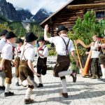 Schuhplatteln__c_SalzburgerLandTourismus