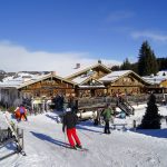 skifahrer_bei_der_einkehr_tirler-dolomites_living_hotel