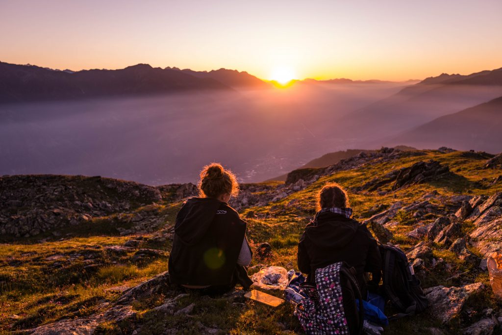 magische_sonnenuntergaenge_auf_den_vinschgauer_bergen_wanderhotel_vinschgerhof