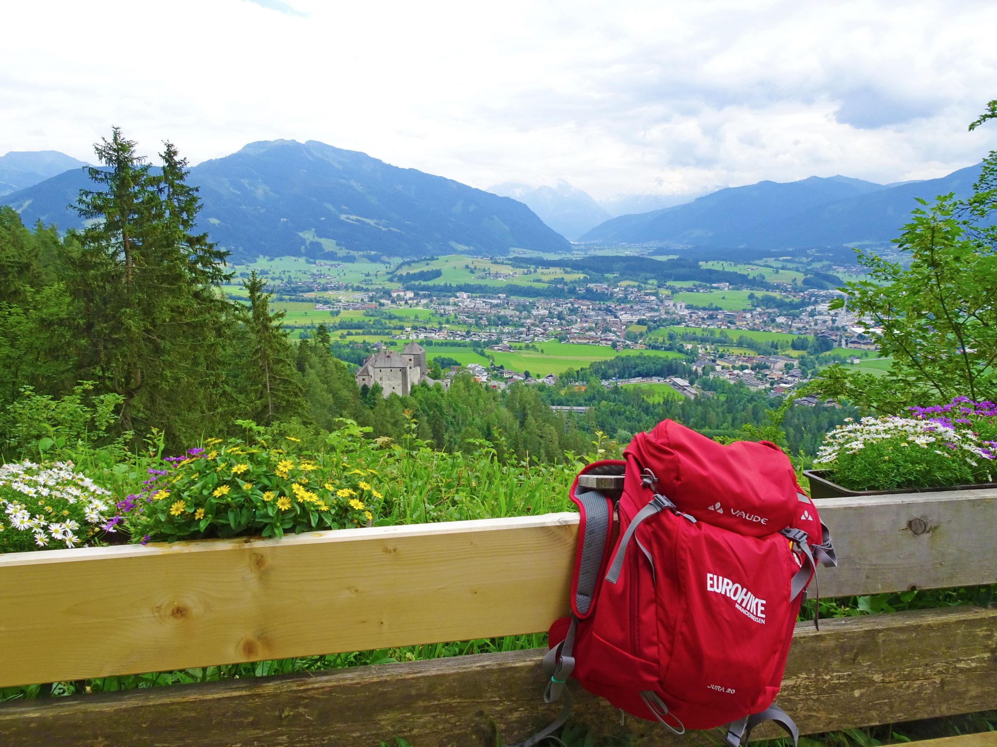 eurohike-wanderurlaub-pinzgau-ausblick-saalfelden