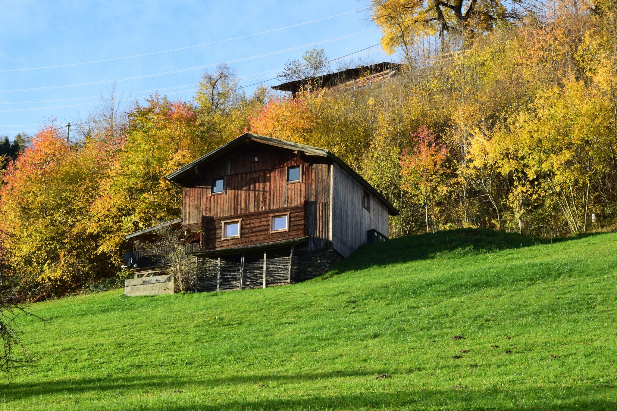 aussenansicht_von_chalet_chalets_apartments_wachterhof